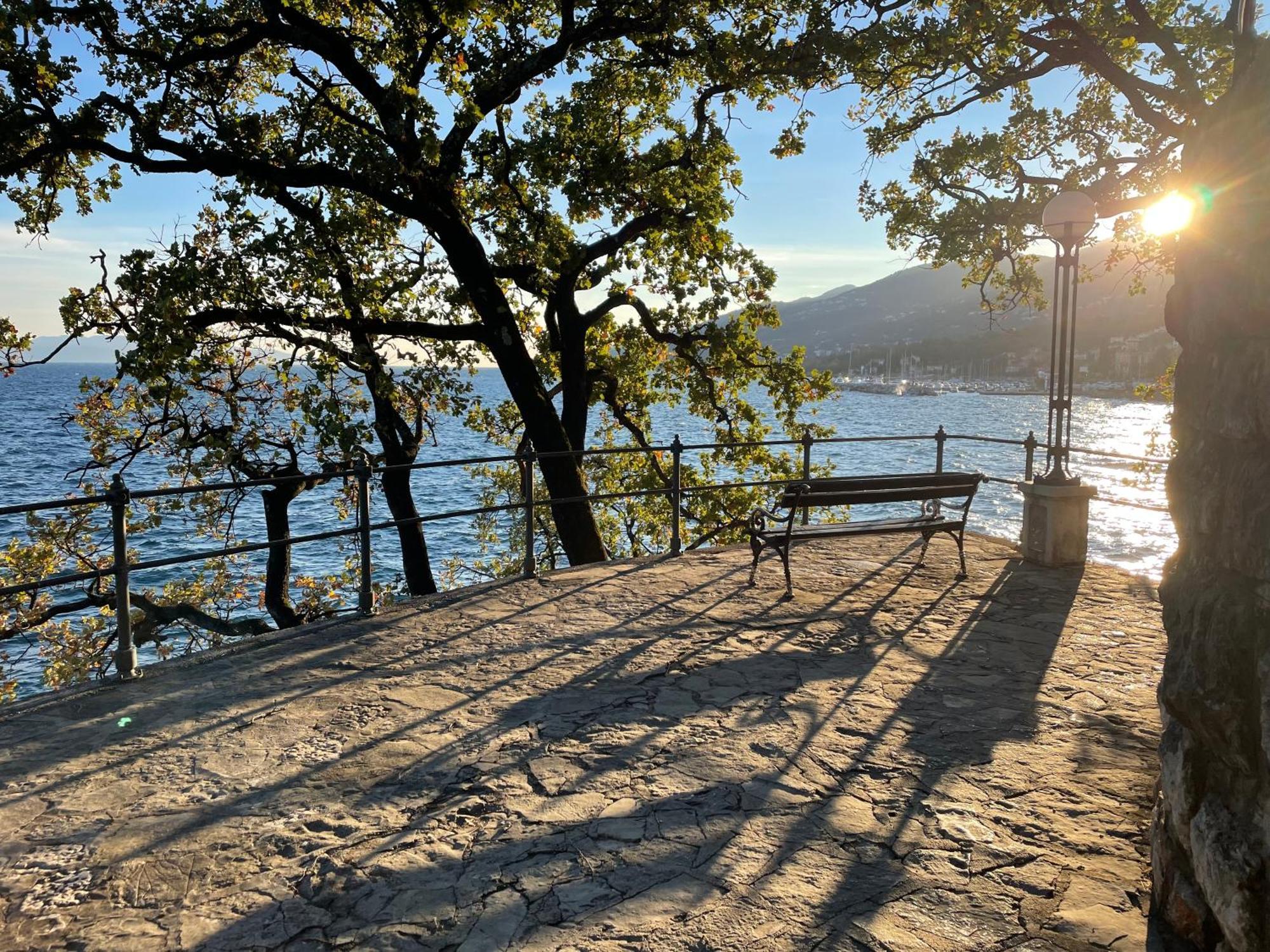 Artspace Location-Opatija-3 Bedroom House With Rooftop Garden By Beach Exteriör bild